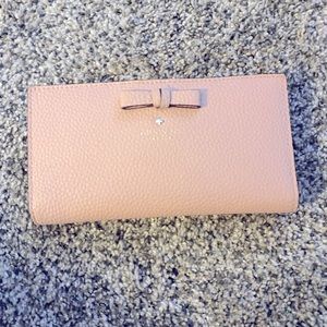 New Kate Spade Spencer Bifold Wallet - light pink with Bow. Barbie pink!